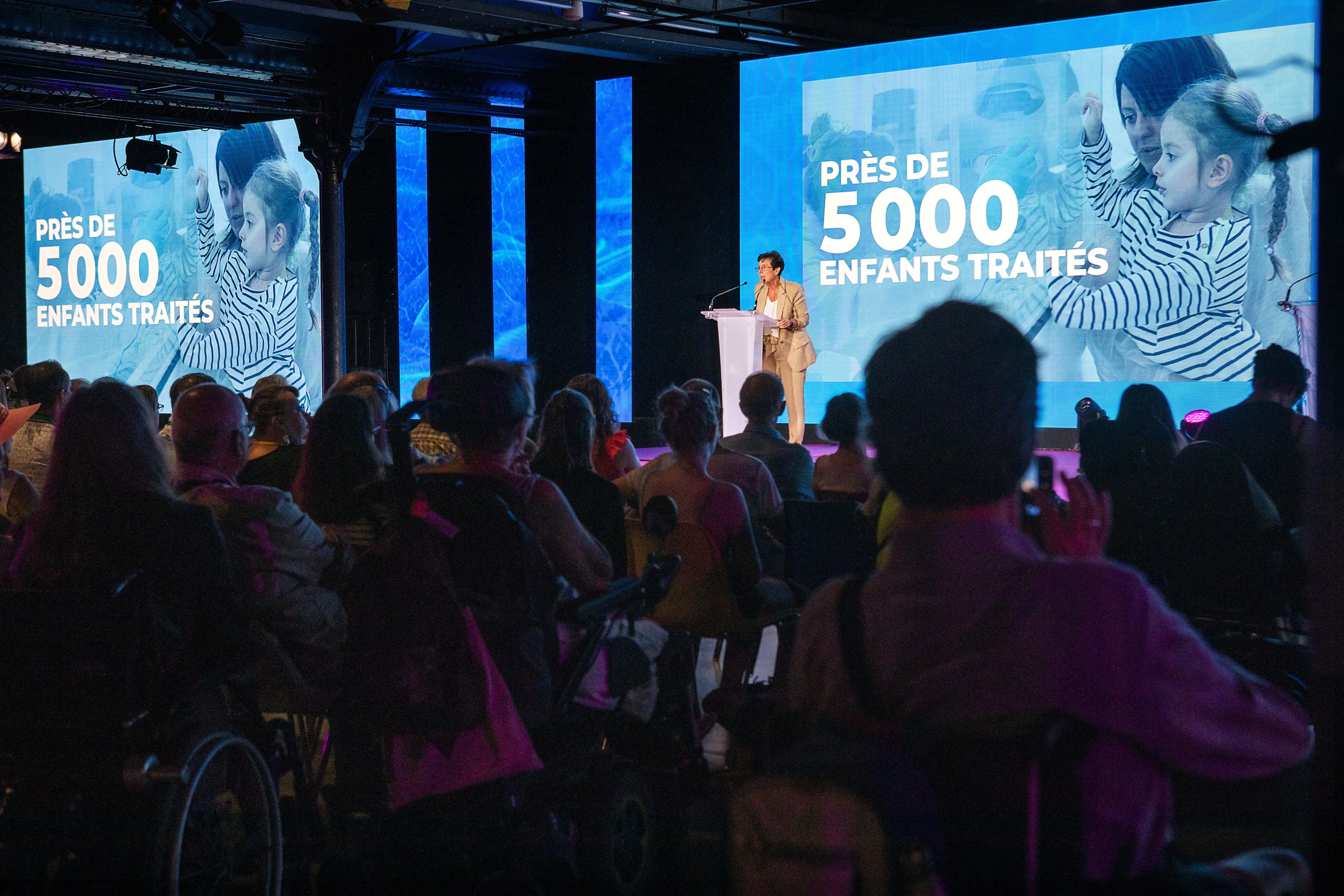 La pleinère d'information avec Laurence Tiennot-Herment, présidente de l'AFM-Téléthon