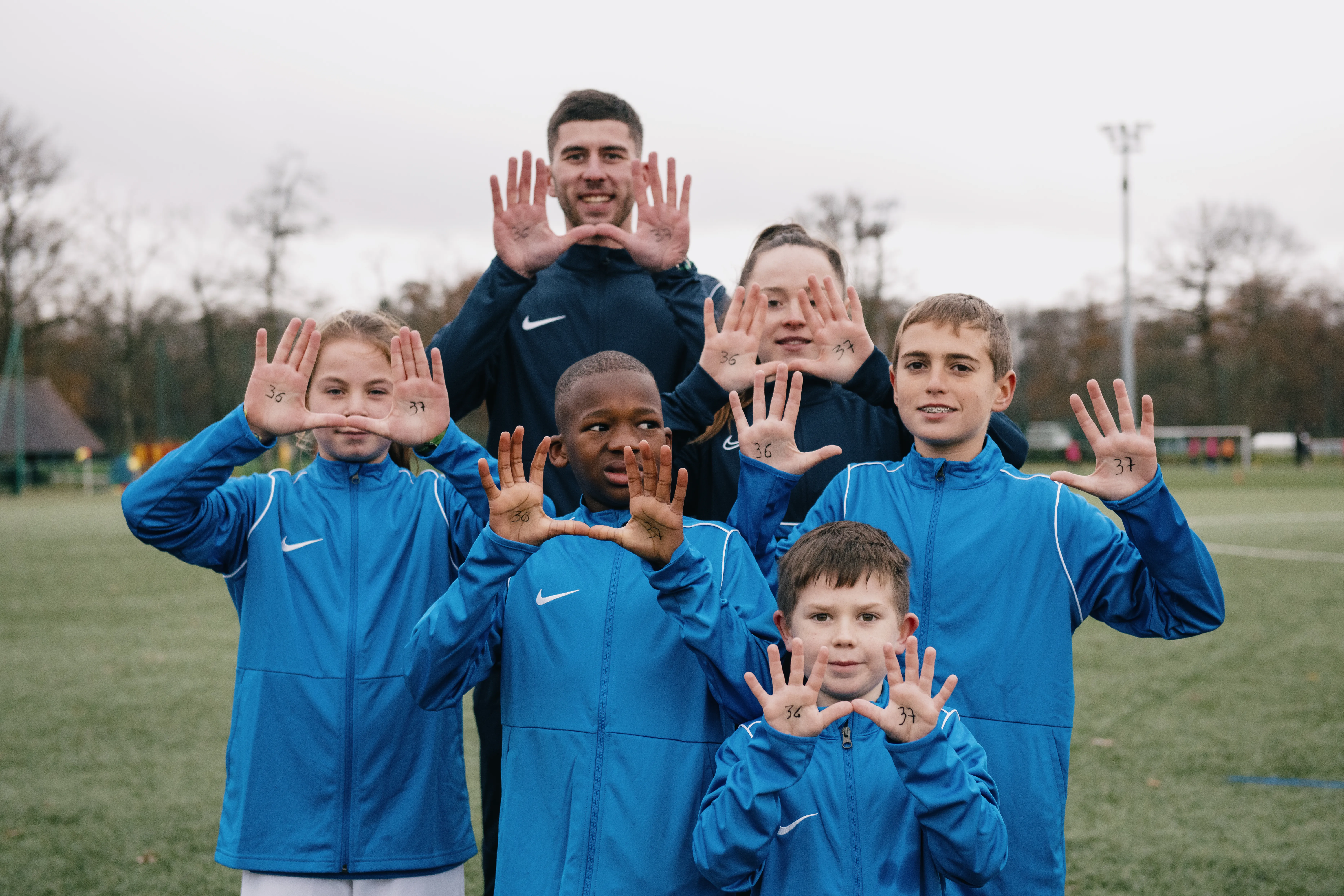 Des enfants qui ont relevé le défi du Téléthon Foot 