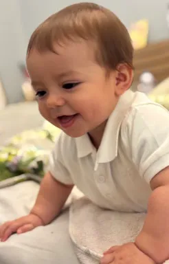 Léo, 6 mois, atteint d’une amyotrophie spinale