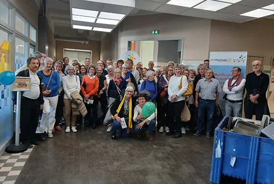 Groupe de visiteurs accueilli par le pôle stratégique MyoNeurALP à Lyon