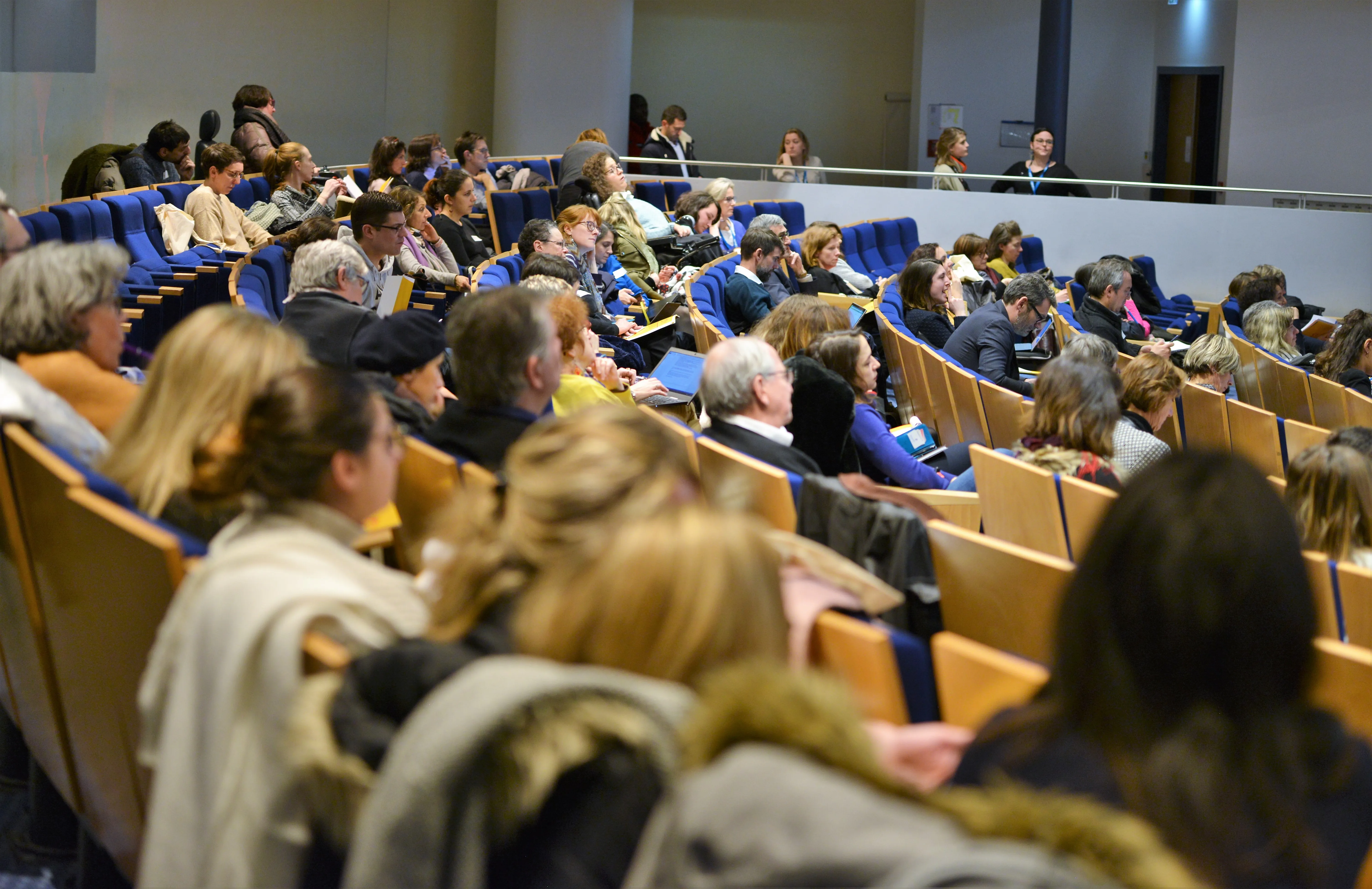 Table ronde parentalité