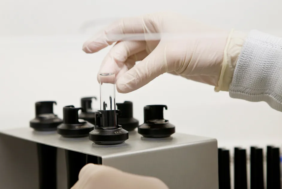 Recherche fondamentale - Tube à essais