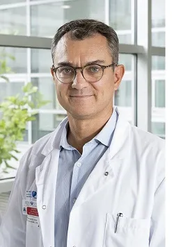 Dr Guillaume Bassez