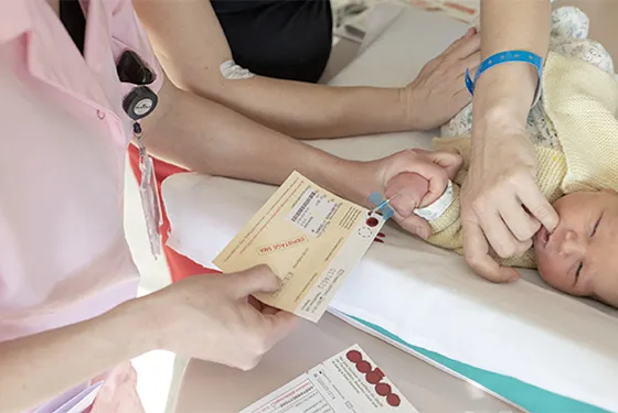 L’AFM-Téléthon se réjouit de l'avis positif rendu par la Haute Autorité de Santé (HAS) concernant l'extension du dépistage néonatal de l’amyotrophie spinale (SMA) à l'ensemble du territoire français grâce à son programme pilote DEPISMA.