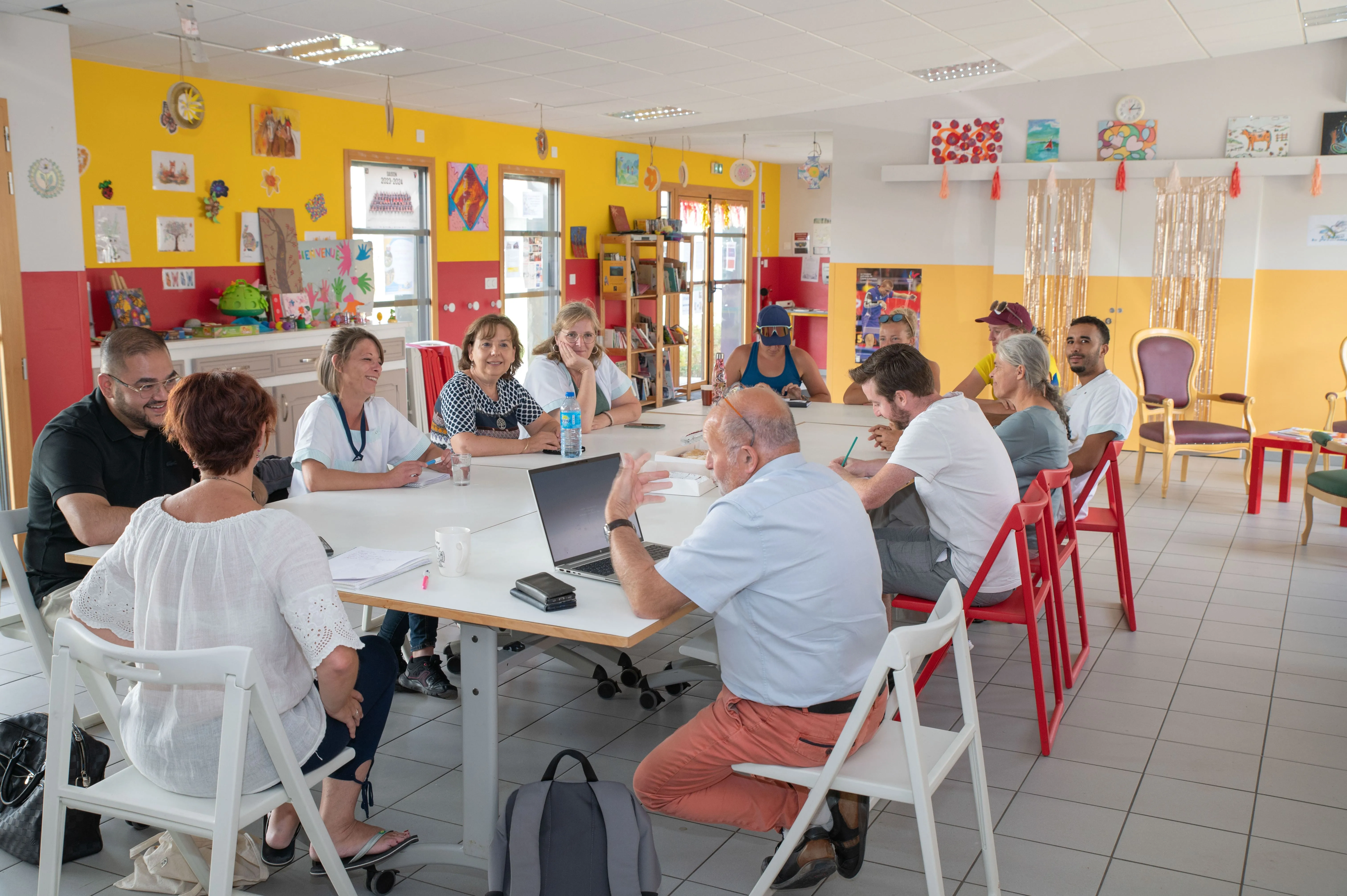 Une réunion du personnel du VRF LEs CIzes