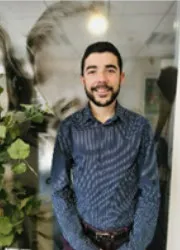 Julien, atteint d'épidermolyse bulleuse