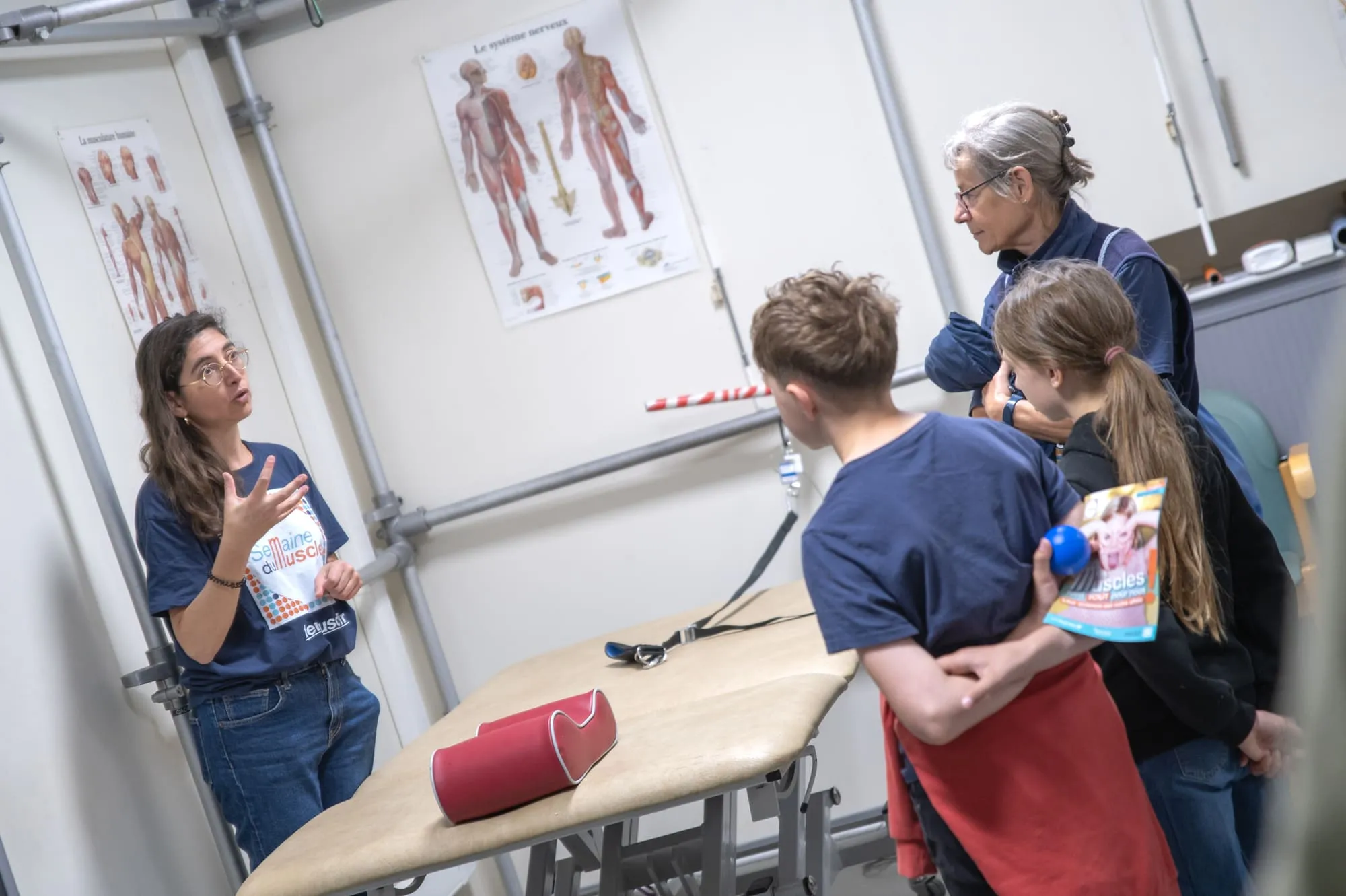 Un temps d’échange passionnant autour des outils de rééducation et d’analyse de la fonction musculaire.
