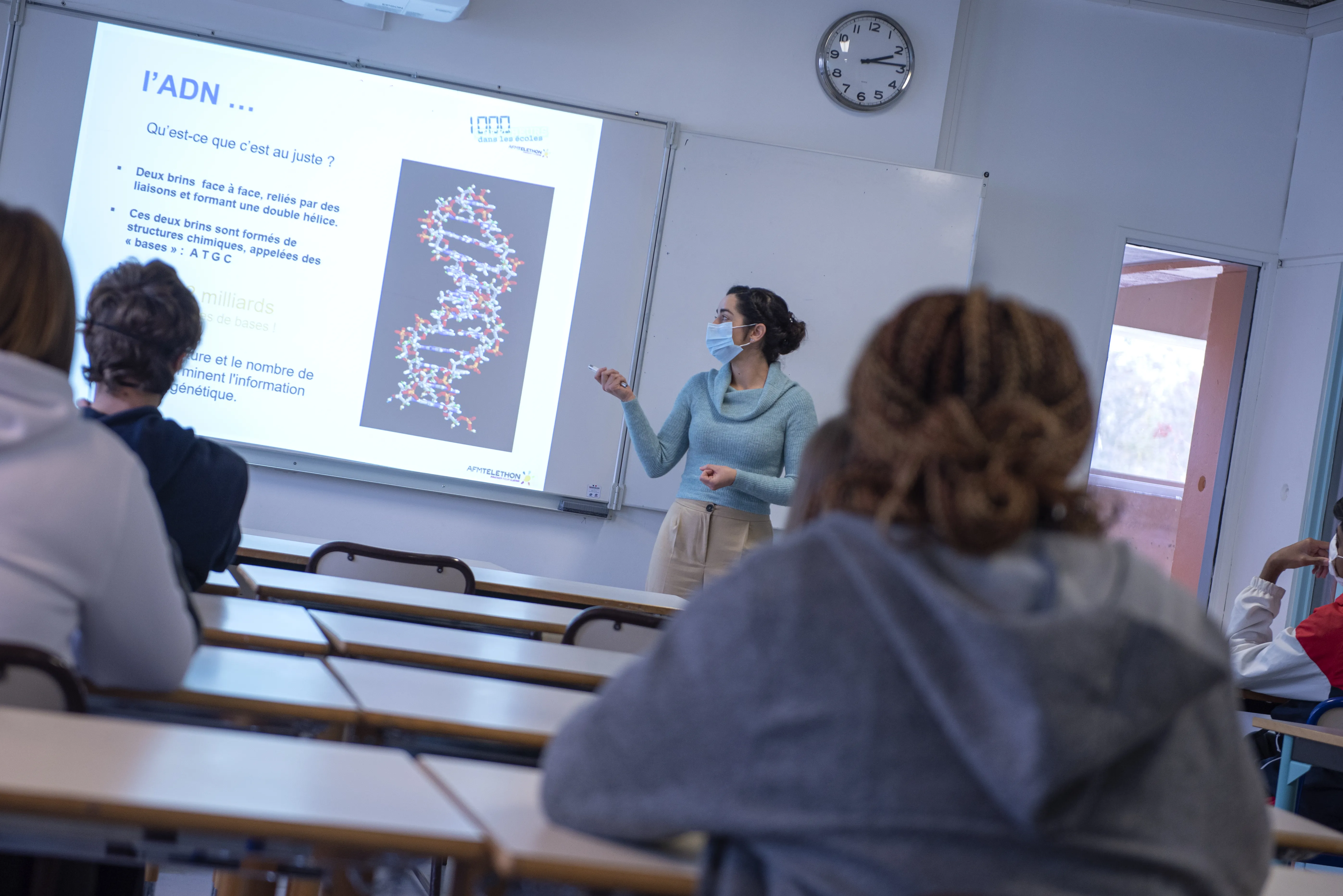 1000 Chercheurs dans les écoles